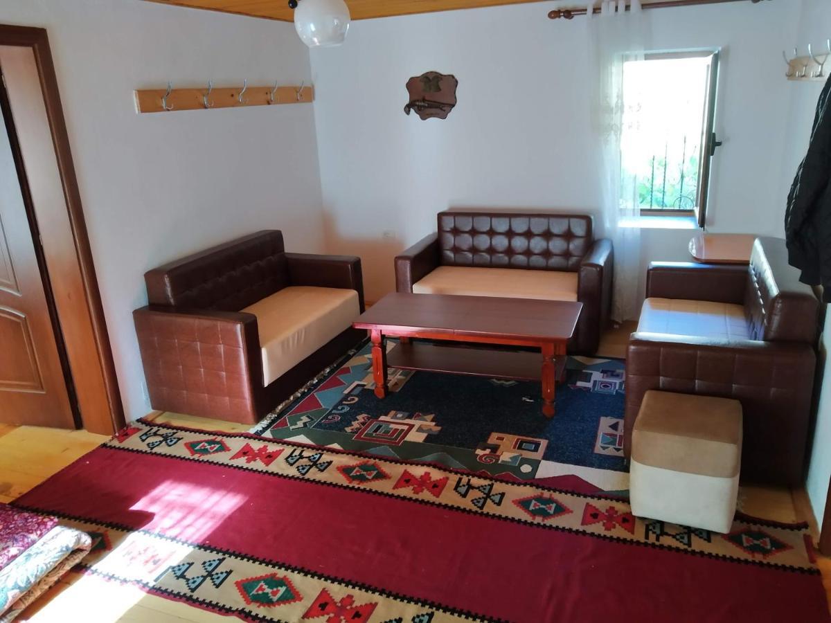 Guesthouse Shtini Fshat Eksteriør bilde